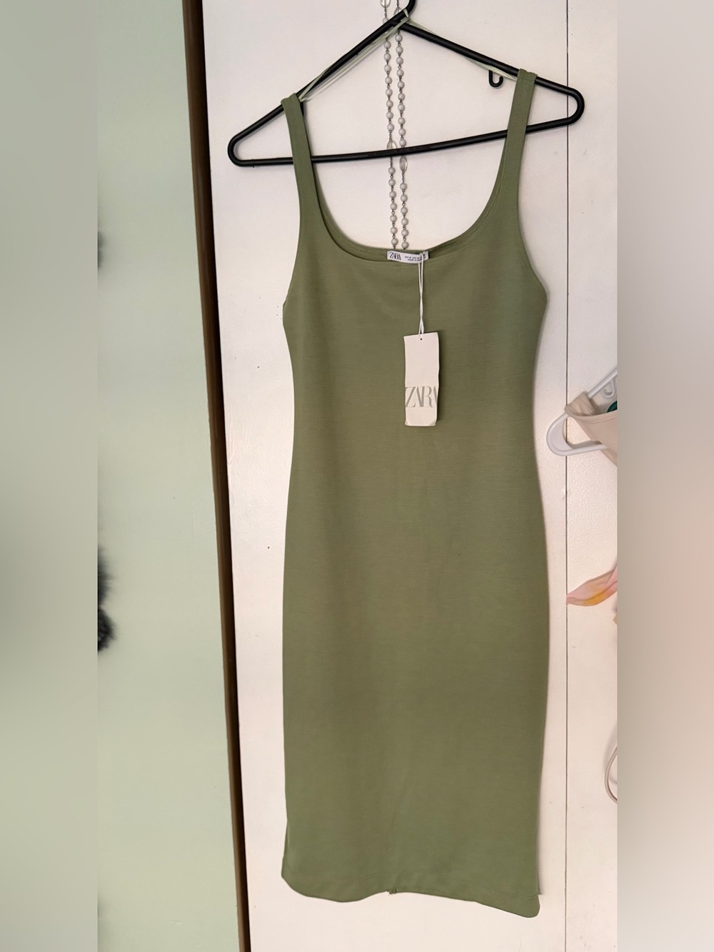 Zara Olive Green Ribbed Knit Midi Dress NWT Size S Scoop Neck